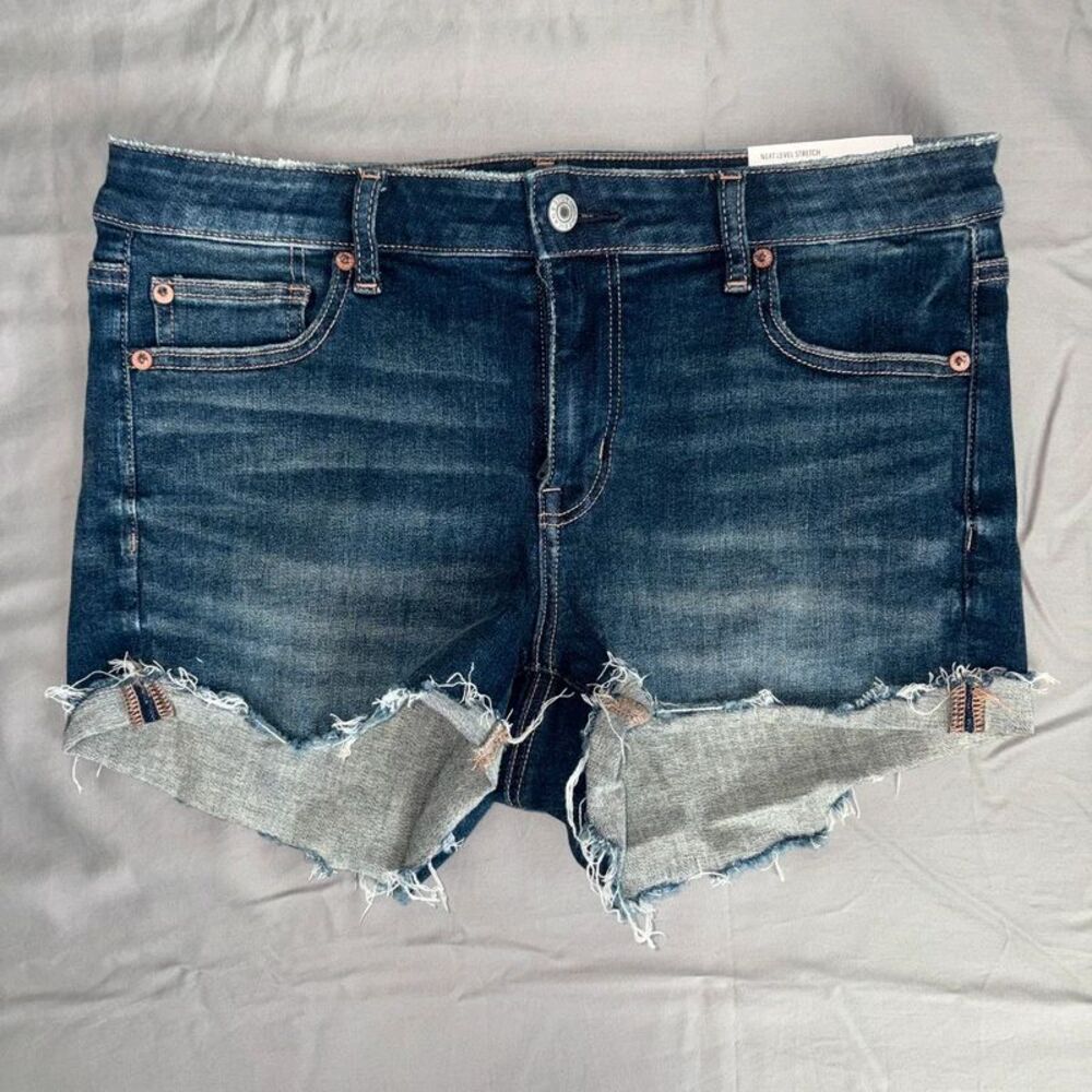 American Eagle Shortie Next Level Stretch Jean Shorts size 10 30w